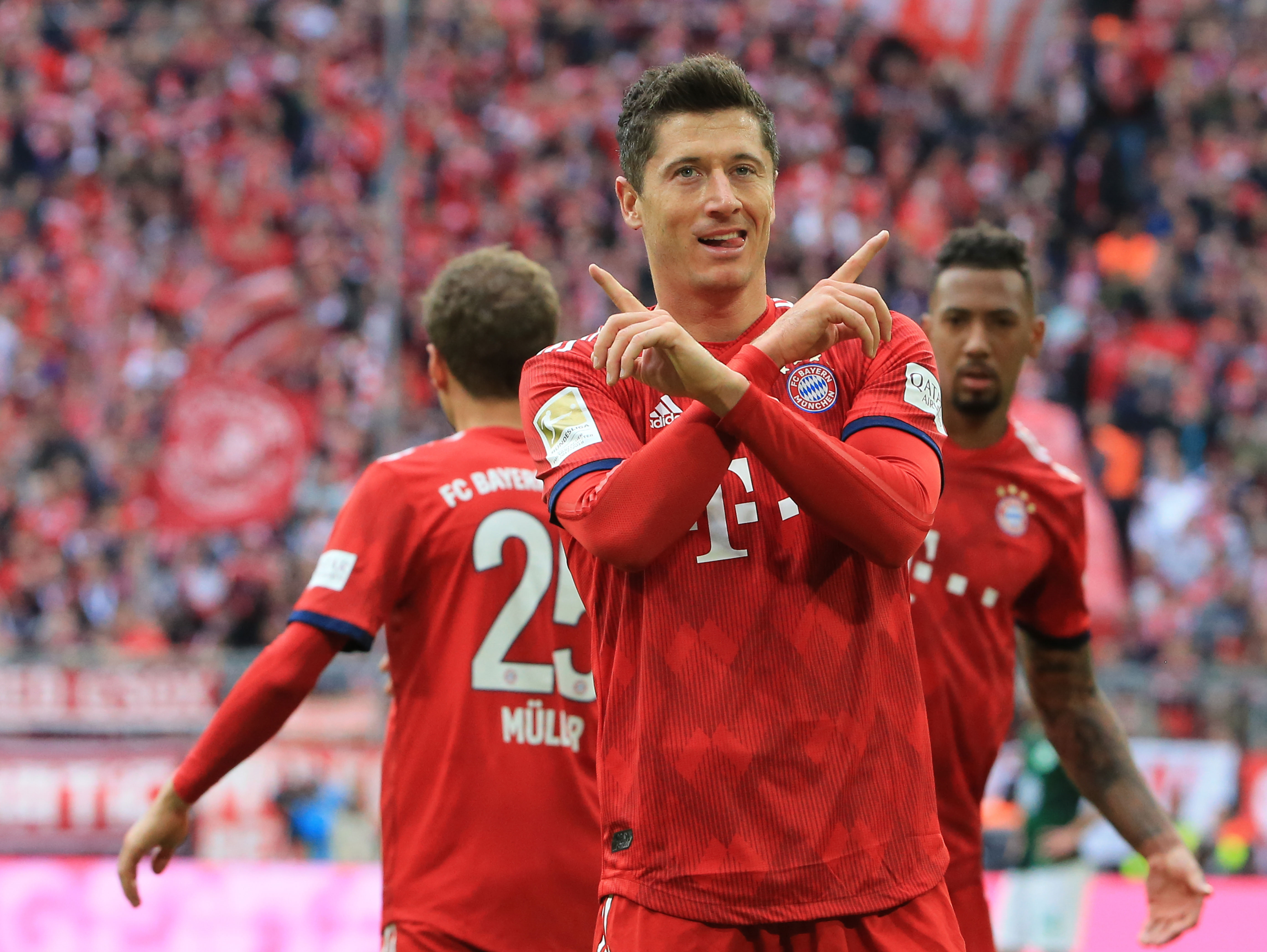 乌拉圭媒体：乌加特的伤势严重程度还不清楚，出战小蜜蜂存疑