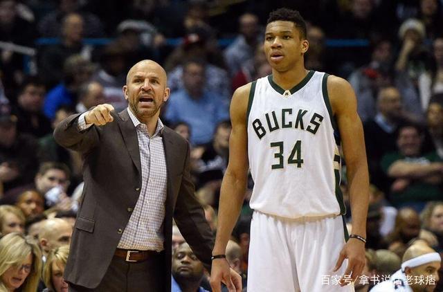 德甲：奥格斯堡平霍芬海姆 法兰克福险胜斯图加特.