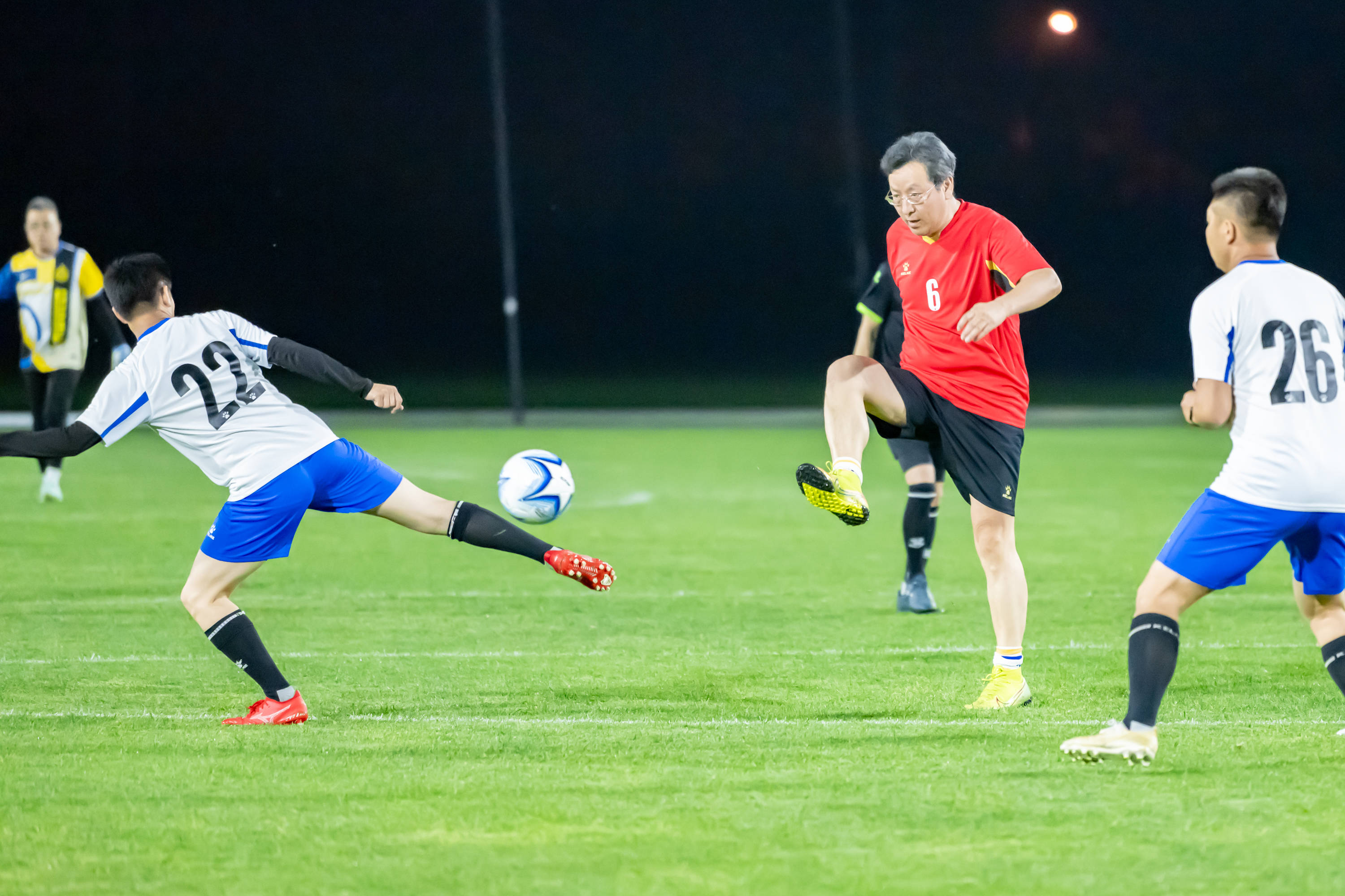 晋级后的前 晋级后的前